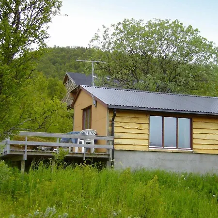 Holiday home 5 Person In Straumsbukta