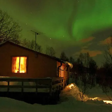 5 Person In Straumsbukta *