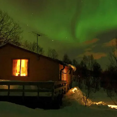5 Person In Straumsbukta Holiday home *